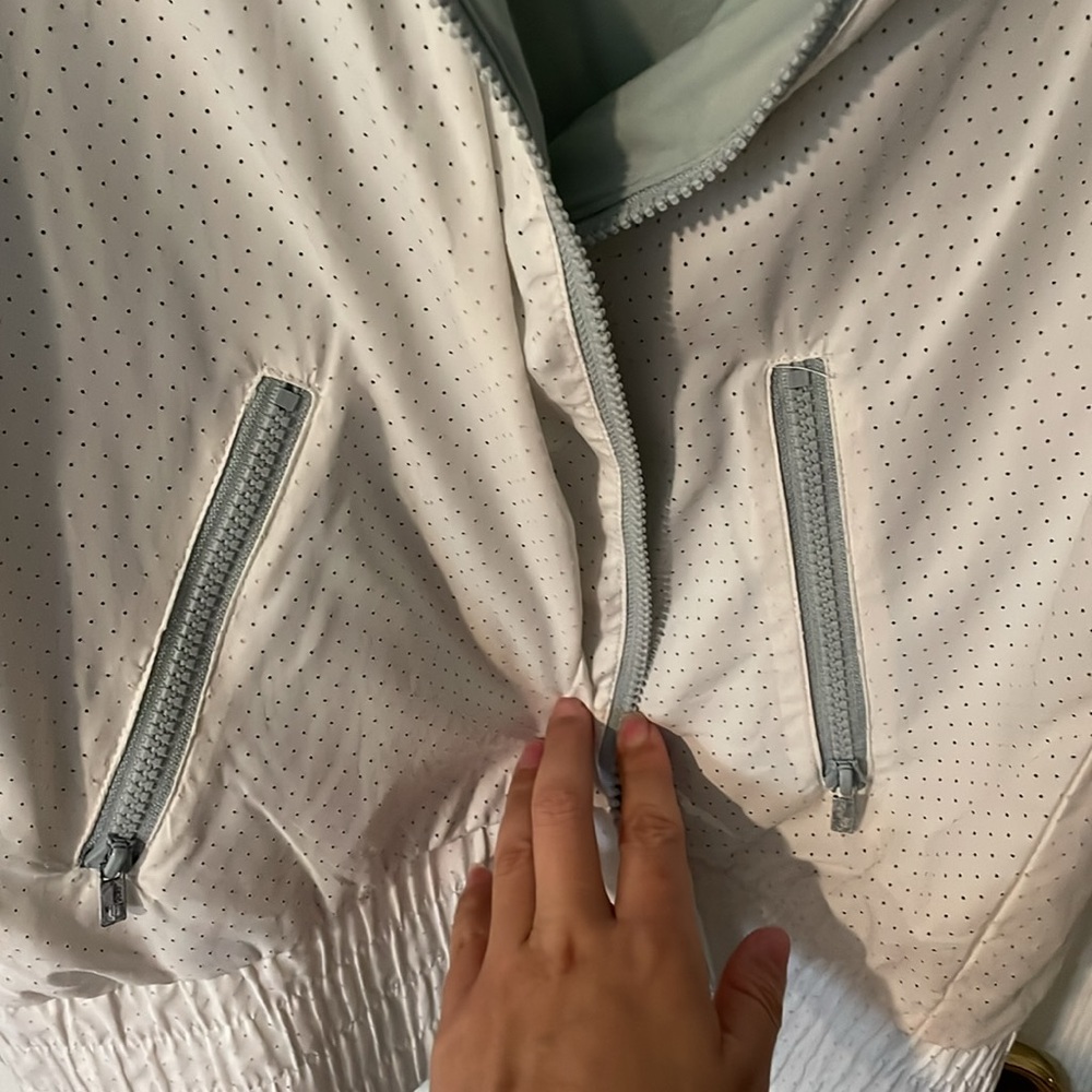 White Burton Jacket - Picture 4 of 9